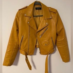 Faux Leather Jacket w Removable Belt